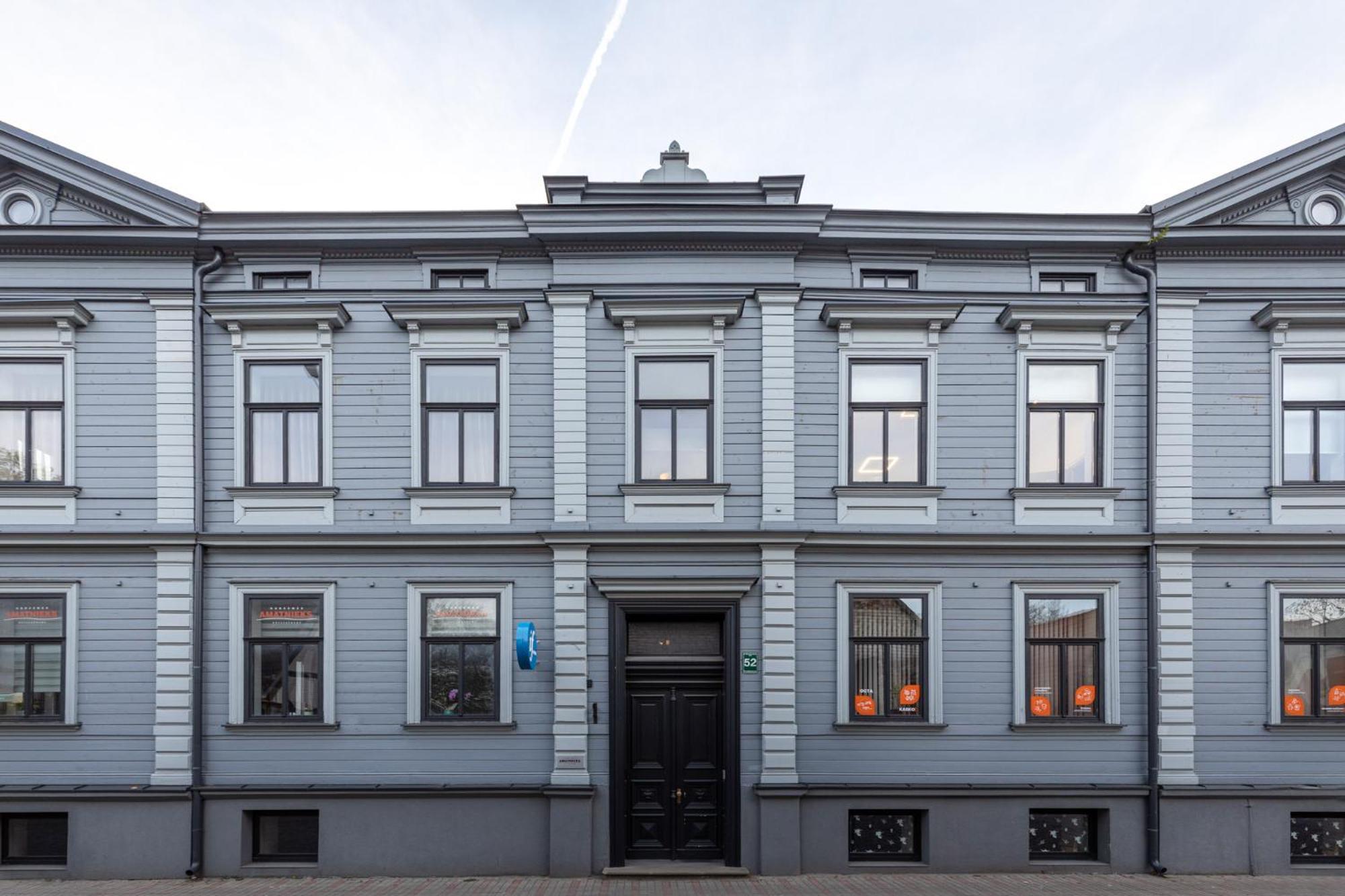 Roze Brivzemnieka Apartments Liepaja Exterior photo